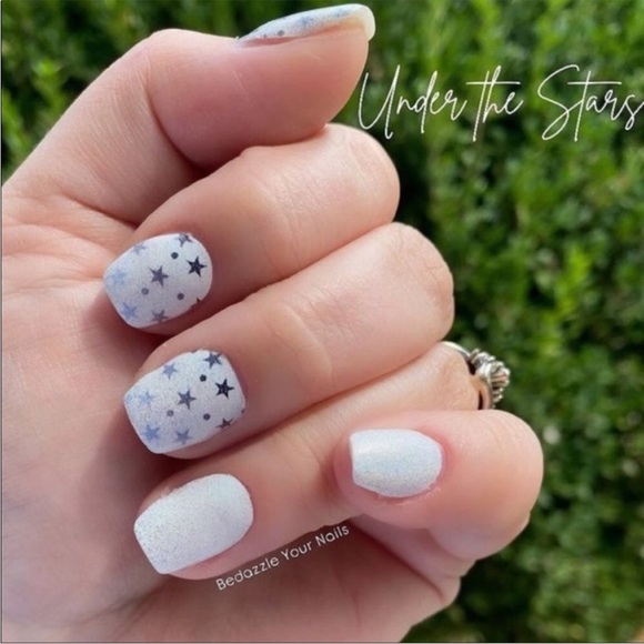 *Retired* Color Street: Under the Stars | White Silver Glitter Blue Party - Picture 6 of 12